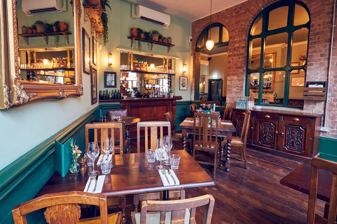 The Old Coffee Tavern Warwick  Szoba fotó
